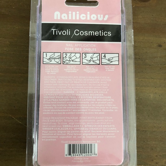 Brand new Nailicious glue on nails - Picture 2 of 3
